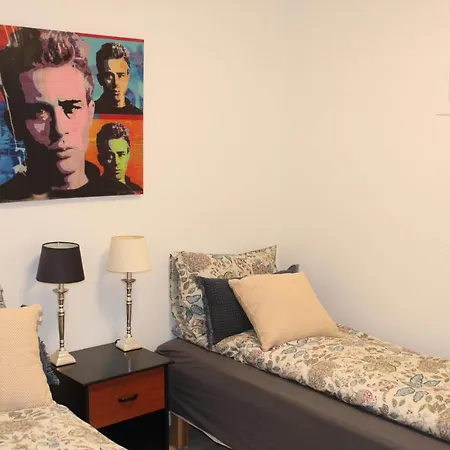 Bullseye Apartment *