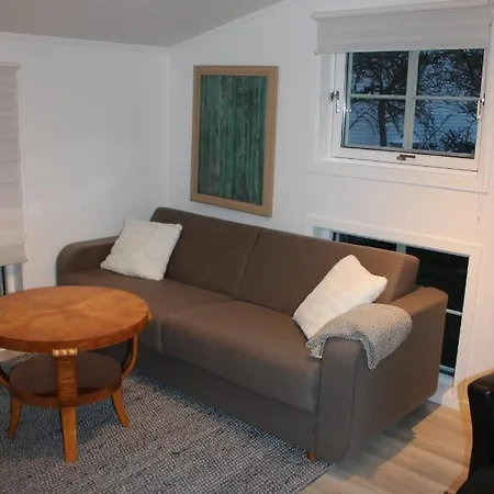 Bullseye Apartment *